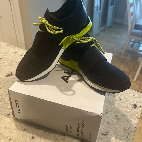 ALDO like new neon sneakers - Picture 3 of 3